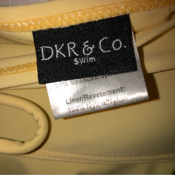 Yellow bathing suit coverup size large - Picture 3 of 4